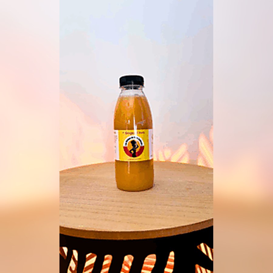 Le Gingembre d'Awa, bouteille de jus gingembre-ananas